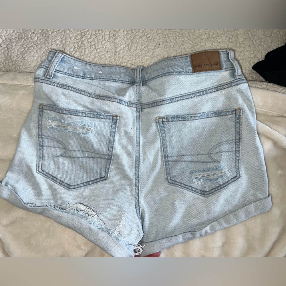 American Eagle light wash shorts